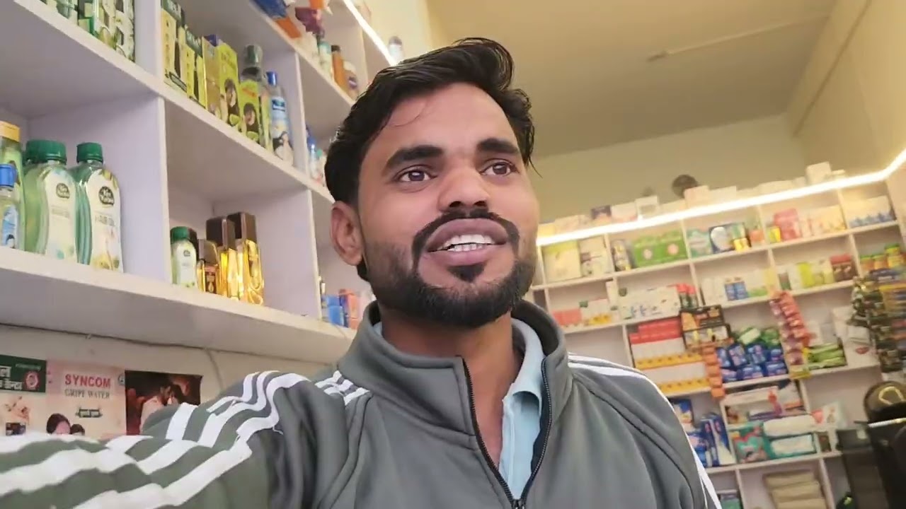 Aaj dukan par maj aa  gaya   