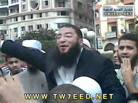 الدكتور حازم شومان من وقفة المنصورة 29 4 2011 لنصرة الأخوات المنتقبات TW7EED NET