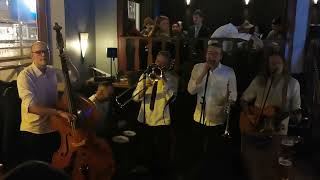 The Flying Teapot And The Traveling Orchestra - Frank 011 - Family Pub Malmö -2024-02-25-