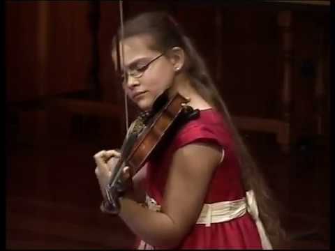 Ellinor D'Melon (9) plays E.Lalo's Symphonie Espagnole