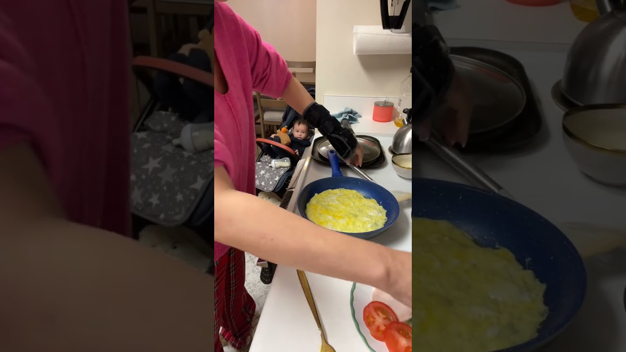 Omelet con jamón, champiñones y queso 