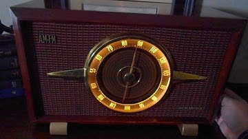 1956 RCA Victor 6 RF 9 (AM/FM/Phono) (Restored!)
