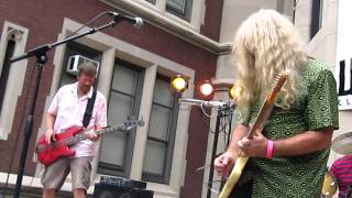 Nick Riff performing Tribal Elders at 91.1 WRUWs 29th Annual Studio-A-Rama