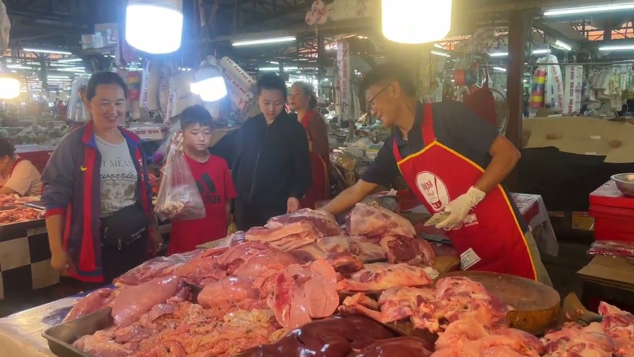 Mus ncig taj laj yuav khoom yuav nqaij