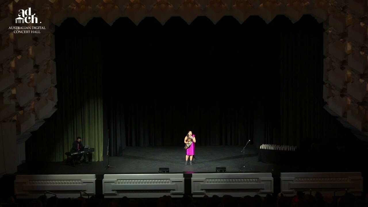 SHAUNTAI – Indigenous Soprano – Melbourne – Hire from Artist Bookings