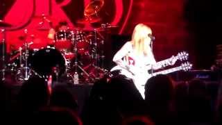 Lita Ford - &quot;Devil In My Head&quot;