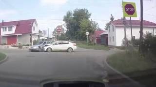 Столкновение двух автомобилей на улице Кауля попало на видео