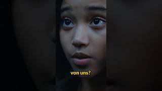 Derya Flechtner the voice of #rue from #tributevonpanem and #edith from despicable me