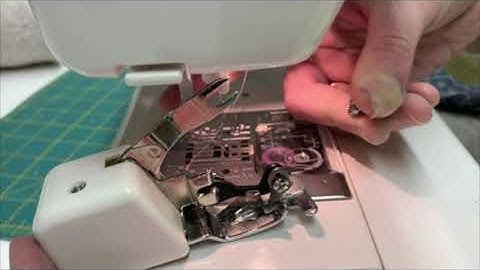 How to use an overlocker/side cutter foot to finish your seams