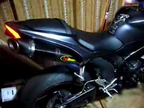 07 R1 Akrapovic Race Full Exhaust Vid 2 - YouTube