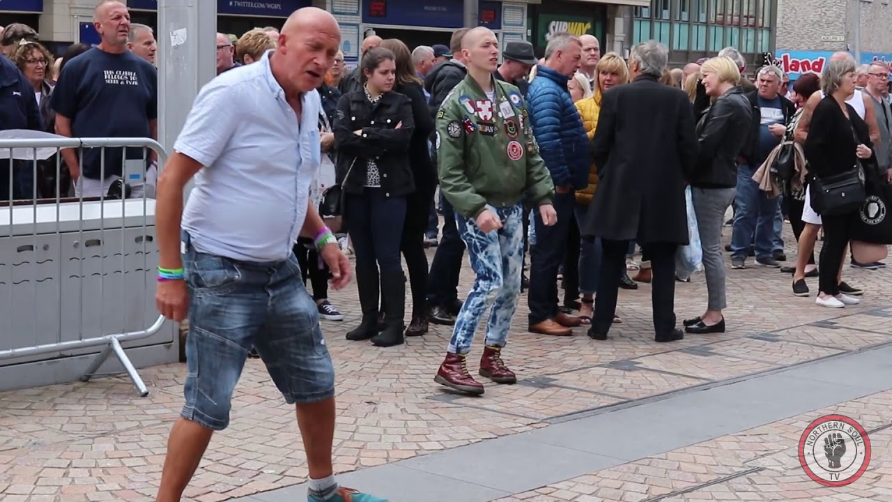 153) Winter Gardens 2019 I dig Your Act