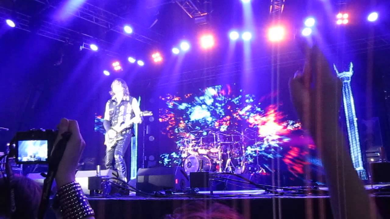 Кипелов - Соло Молчанова + Жить вопреки - YouTube