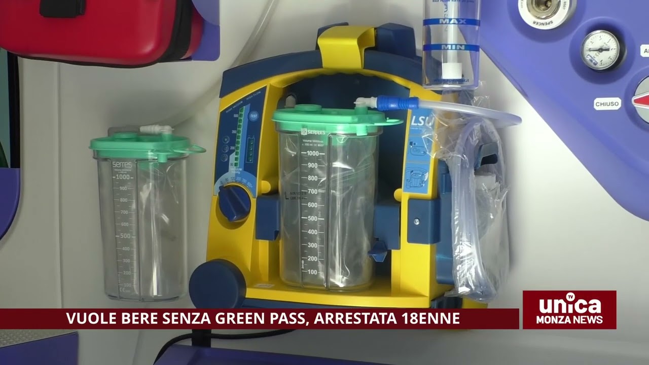 Vuole bere senza green pass, arrestata 18enne