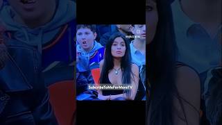 Drake Rizz Up Jessie Reyez On  Tv During Toronto Raptors Nba Game