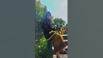 BAJU ADAT LAMBUNG SASAK