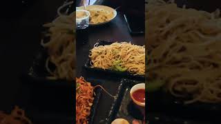 CHILLY GARLIC NOODLES WITH SPRING ROLL shorts trending youtubeshorts vvia achowmein streetfood