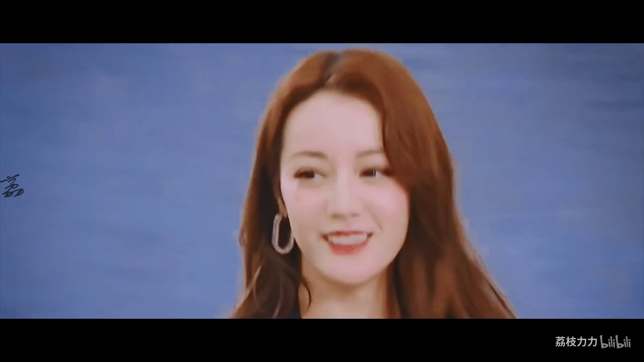 在 YouTube 上觀看「【西装暴徒 全员女性】原地变弯,求姐留条活路」 在 YouTube 上觀看「【西装暴徒 全员女性】原地变弯,求姐留条活路」