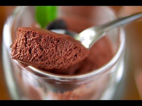 Vidéo: Comment Faire Rapidement Et Facilement Une Mousse Au Chocolat Pour Le Dessert