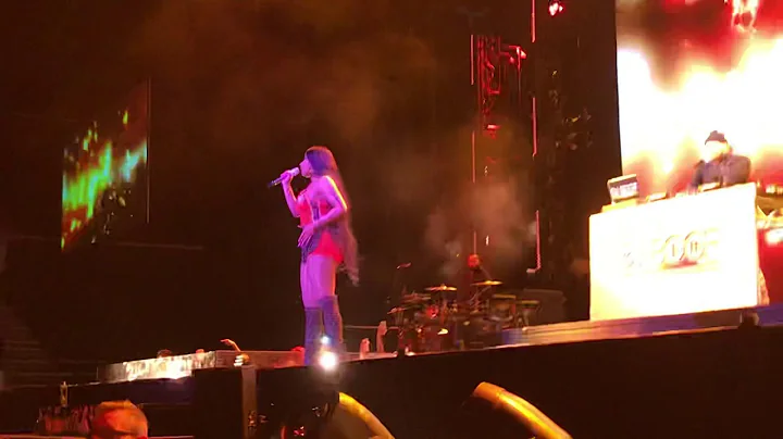 NICKI MINAJ - PLAIN JANE REMIX LIVE 2019  (Copenha...