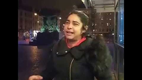 iUBESTE PE SCHELETE
