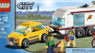 Lego City Town Car And Caravan 4435