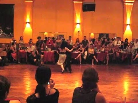 Osvaldo Zotto y Gillermina Quiroga en Salon Caning