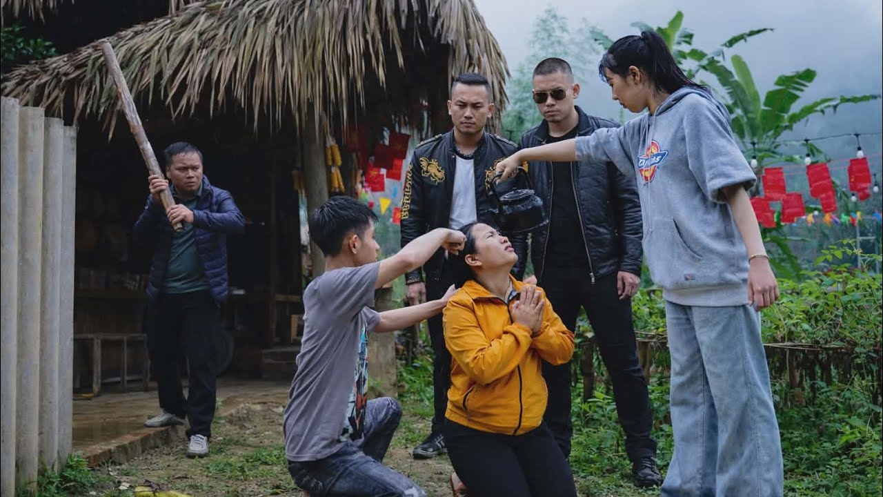 Одинокая мать подверглась нападению, и её реакция удивила всех. @LiTieuViVN