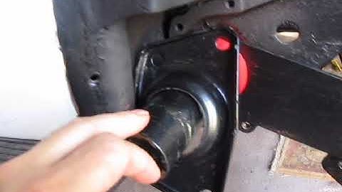 1979 VW Super Beetle Rear Control Arm Installation