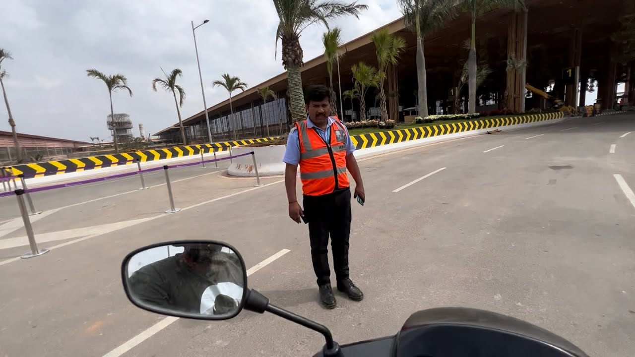 Stopped by Security @ T2 - New Bangalore Airport Terminal 2 Jan2023 | Ola S1 Pro