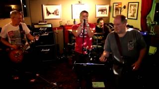 BROKEN BISKITS - WHISKEY IN THE JAR @ THE GREY MARE