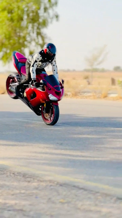 First Time Trying Stopie With Zx6r 2006….🥵