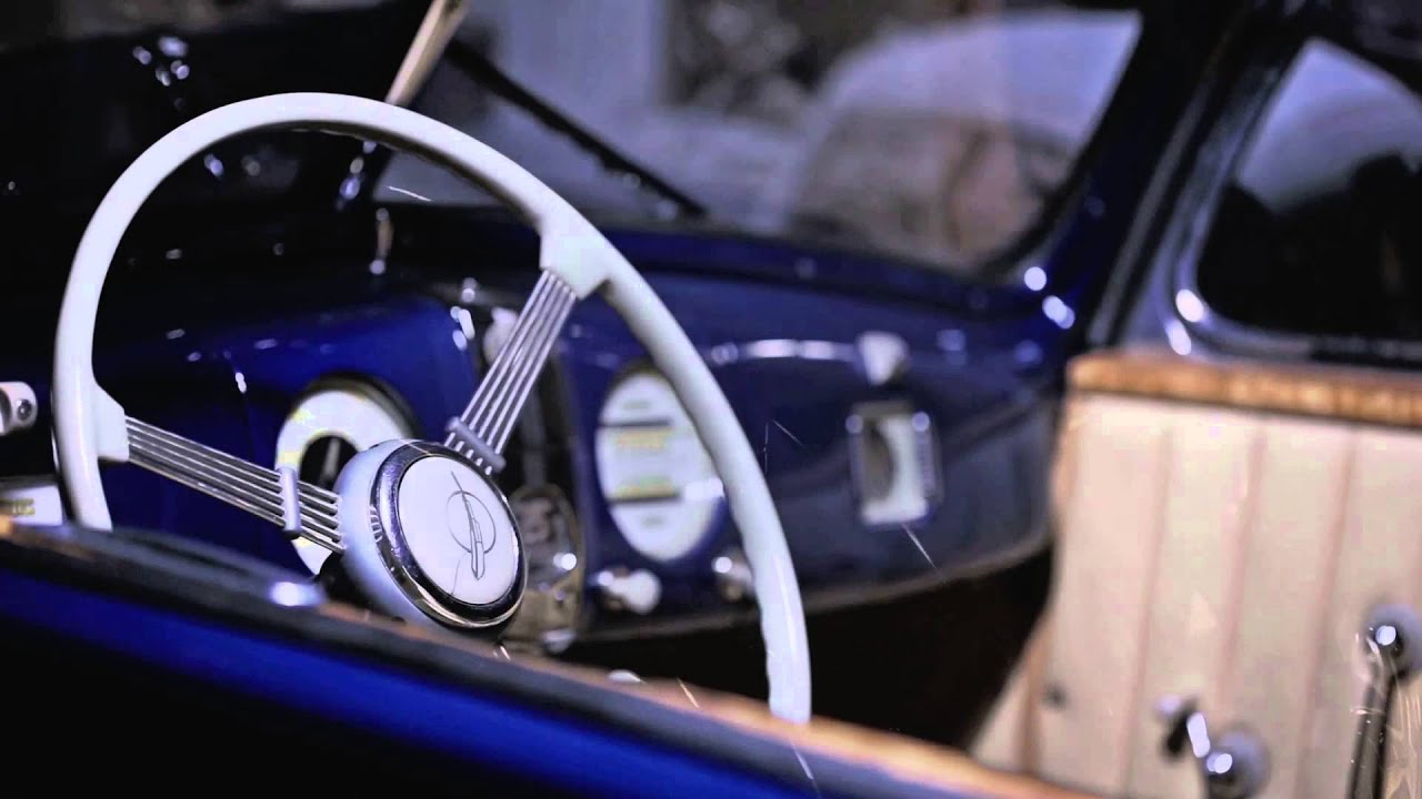 Opel Admiral 1939 dark blue luxury  retro car dark background