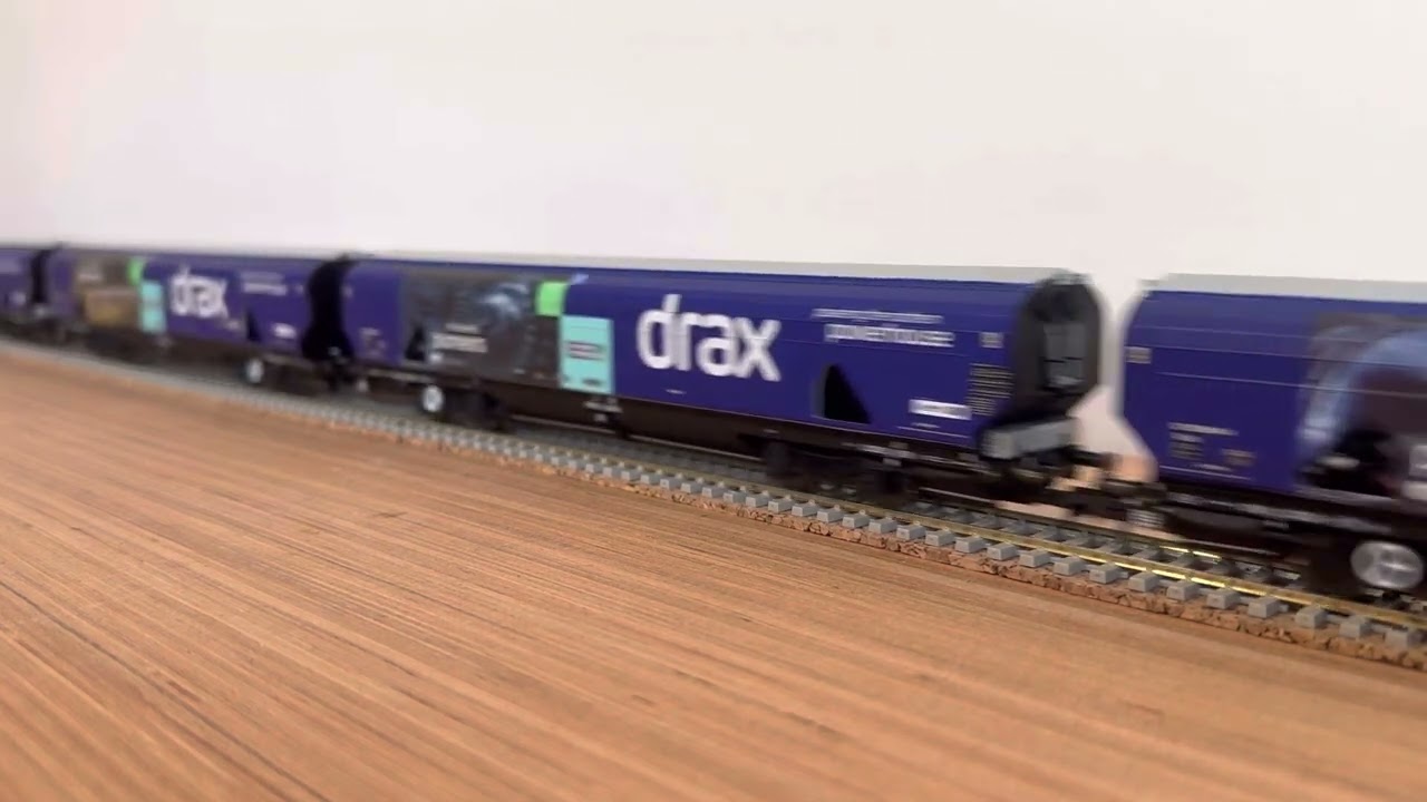 Hornby R60176A Drax Biomass Wagon Pack C – Güterwagen Für Modelleisenbahn Spur 00, Detailgetreues Design