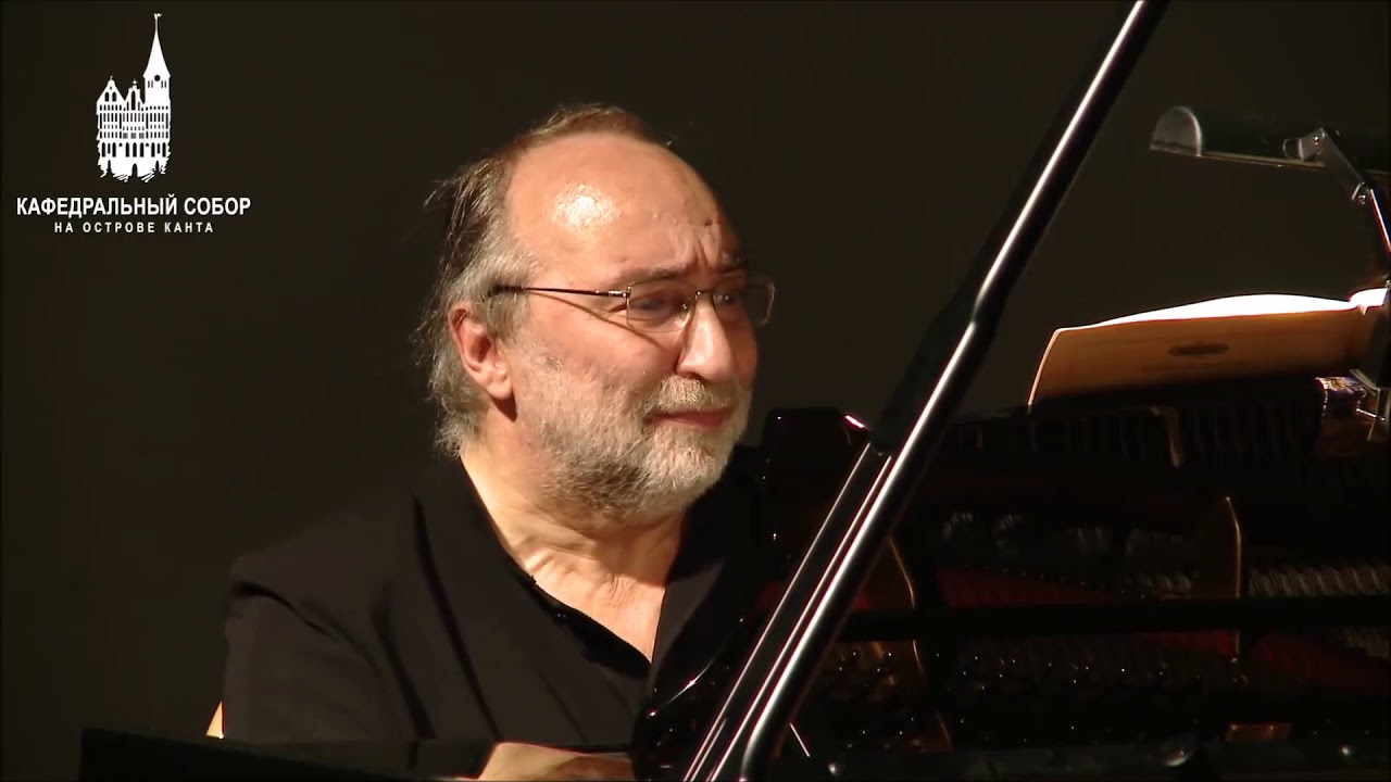 Бах - ХТК, первый том, Прелюдия и фуга си бемоль  минор, Михаил Аркадьев