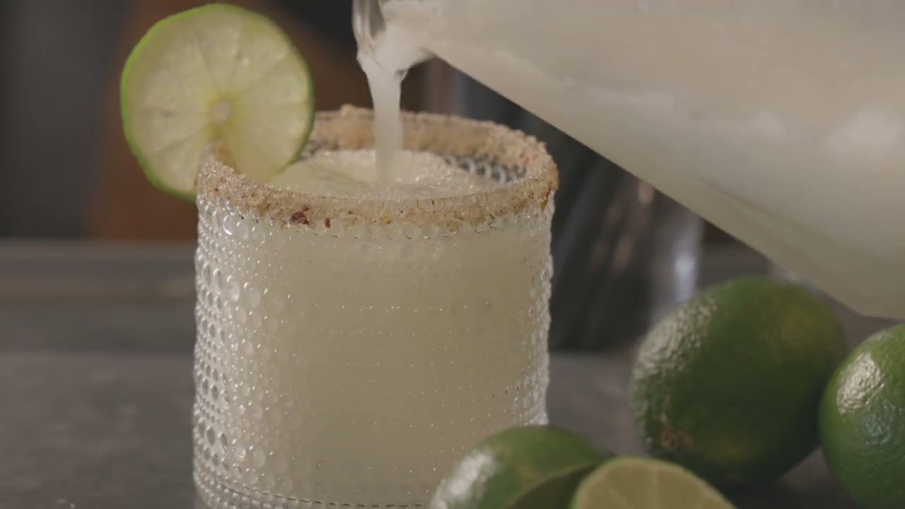 Waring® Ellipse™ Pouring Techniques