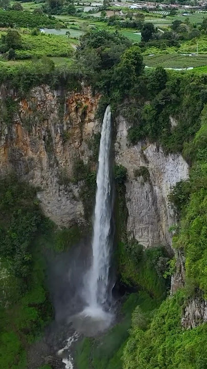 Air Terjun Sipiso-Piso Kabupaten Karo #disumutaja #wisatasumut #sumut