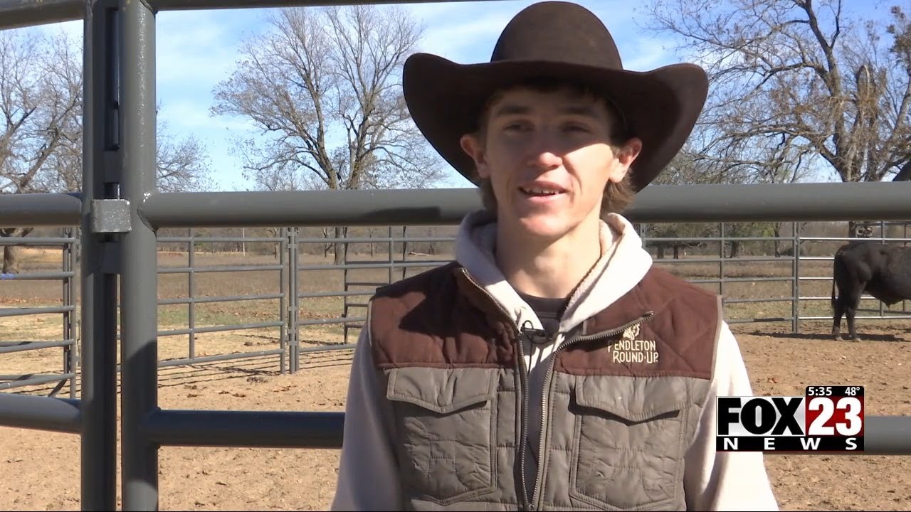 Oklahoma Sports Spotlight: 19-year-old competing at National Finals Rodeo for first time