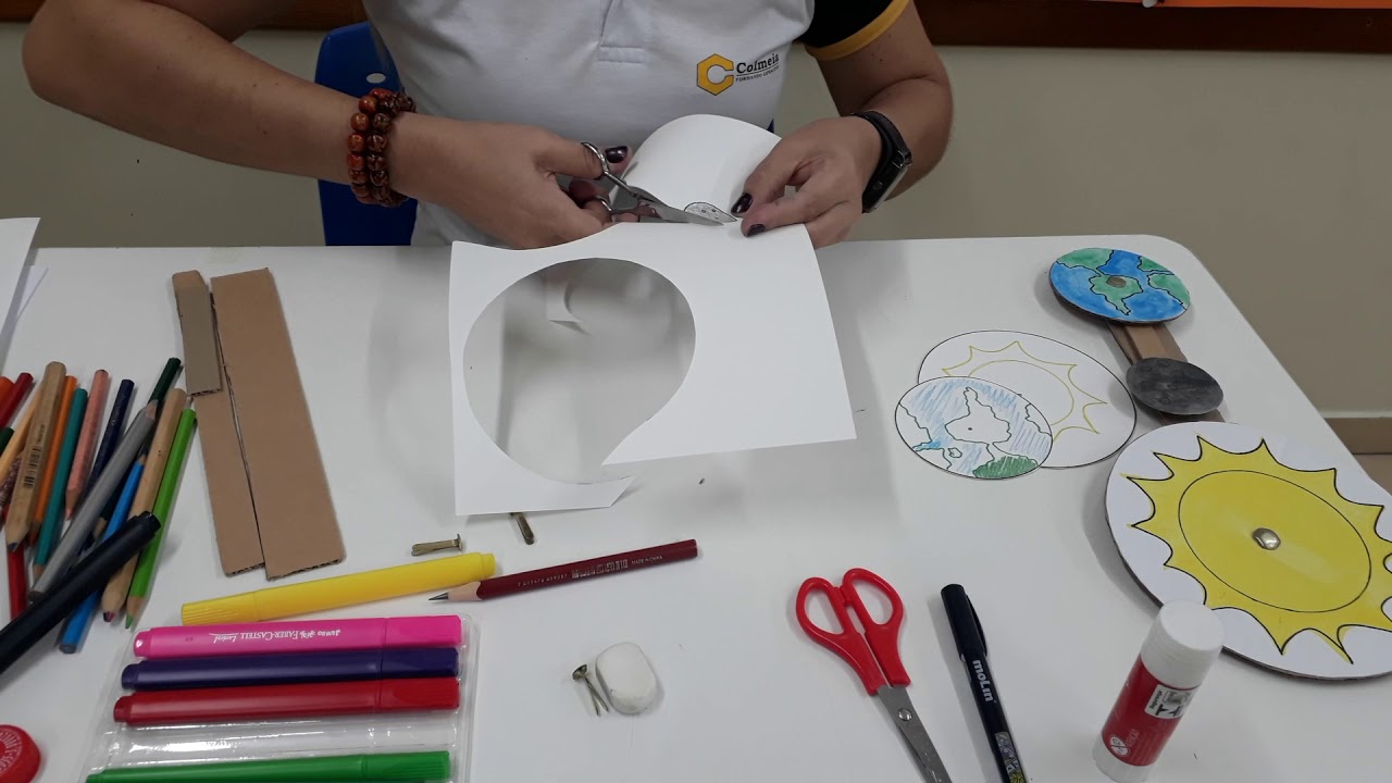 Tutorial movimento de rotação e translação . Geografia.