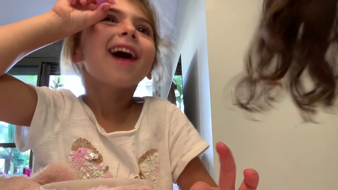 Hatchimals hatchitopia life  vs  rainbow corns sparkle surprise unboxing