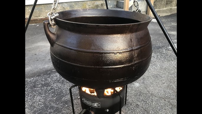 Carolina Cooker Waxed Stew Pot, 17 Gallon.
