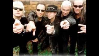 Scorpions - Skywriter (Ingles - Español)