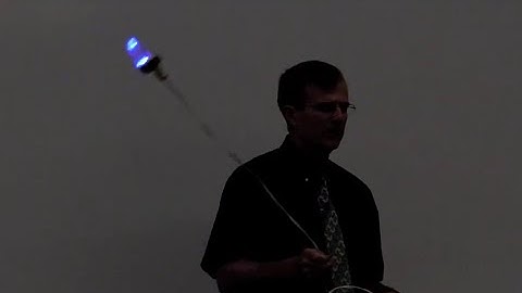 Alternating Current Demo: Rotating LED