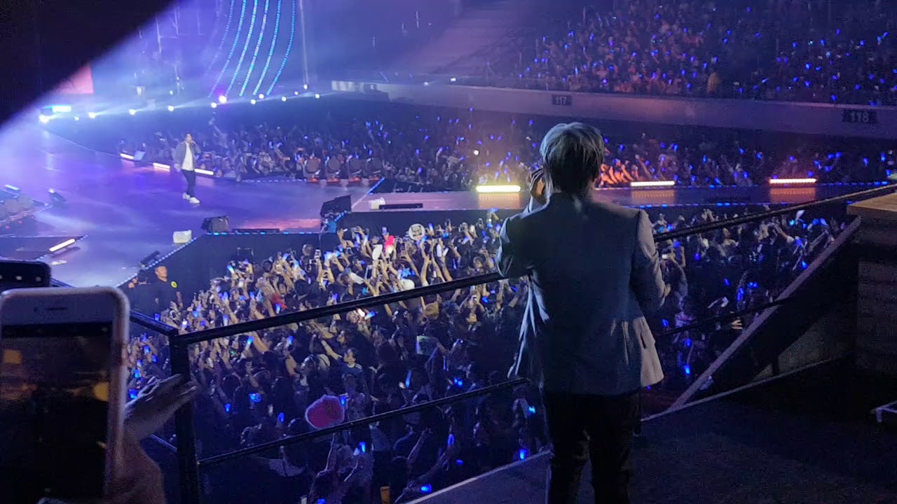 SS7 MANILA- Runaway, Too Many Beautiful Girls, Magic