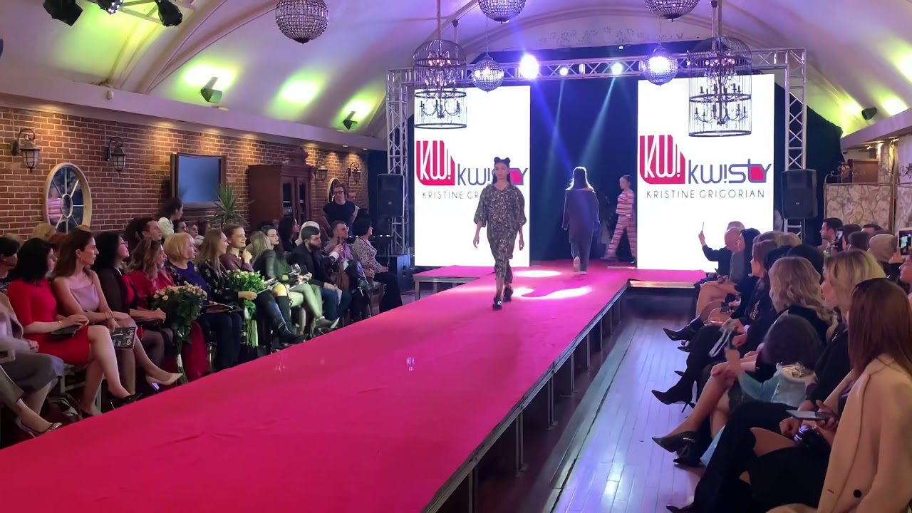 MODEL: ANGIE BEJANI KWISTY FASHION SHOW WINTER COLLECTION 2021