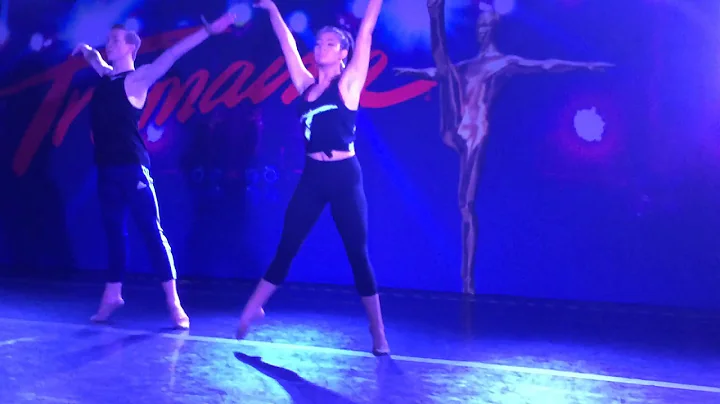 Ballet Dancer Abby Lynn Griffin /  Tremaine