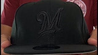 Milwaukee Brewers TEAM-BASIC BLACKOUT SNAPBACK Hat by New Era