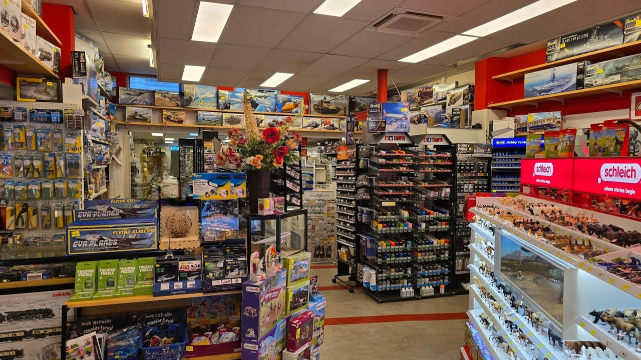 Let's visit this Hobby Shop Goldmine, Wentink in Arnhem. Diecast cars, Model trains and more.