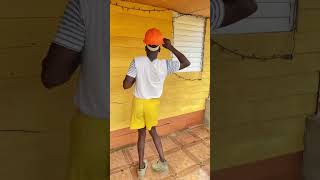 El mío disfrutando sus refresquito#shorts #viral#parati #rd #humor#accion#Youtube shorts#video viral