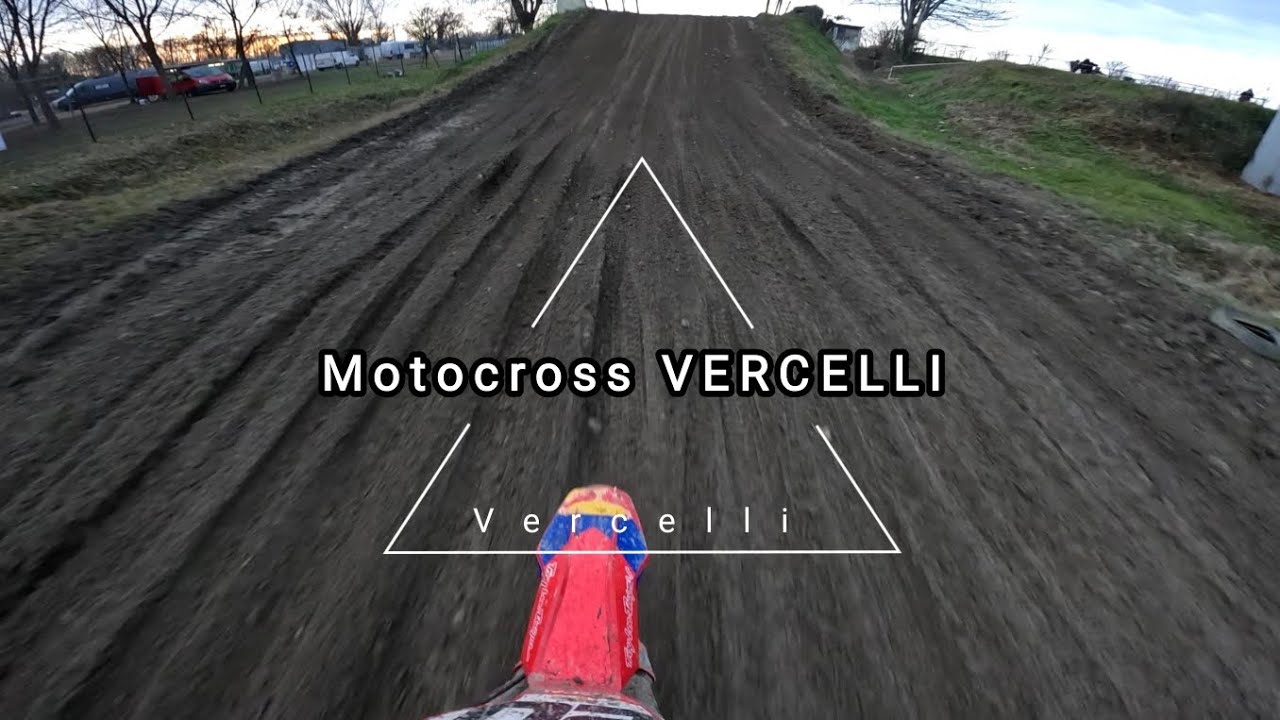 Preparazione festività al Motocross Vercelli