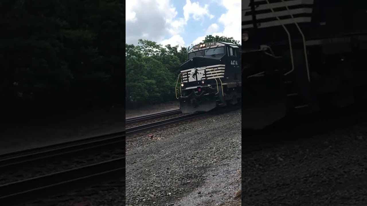 NS and UP intermodal train EB